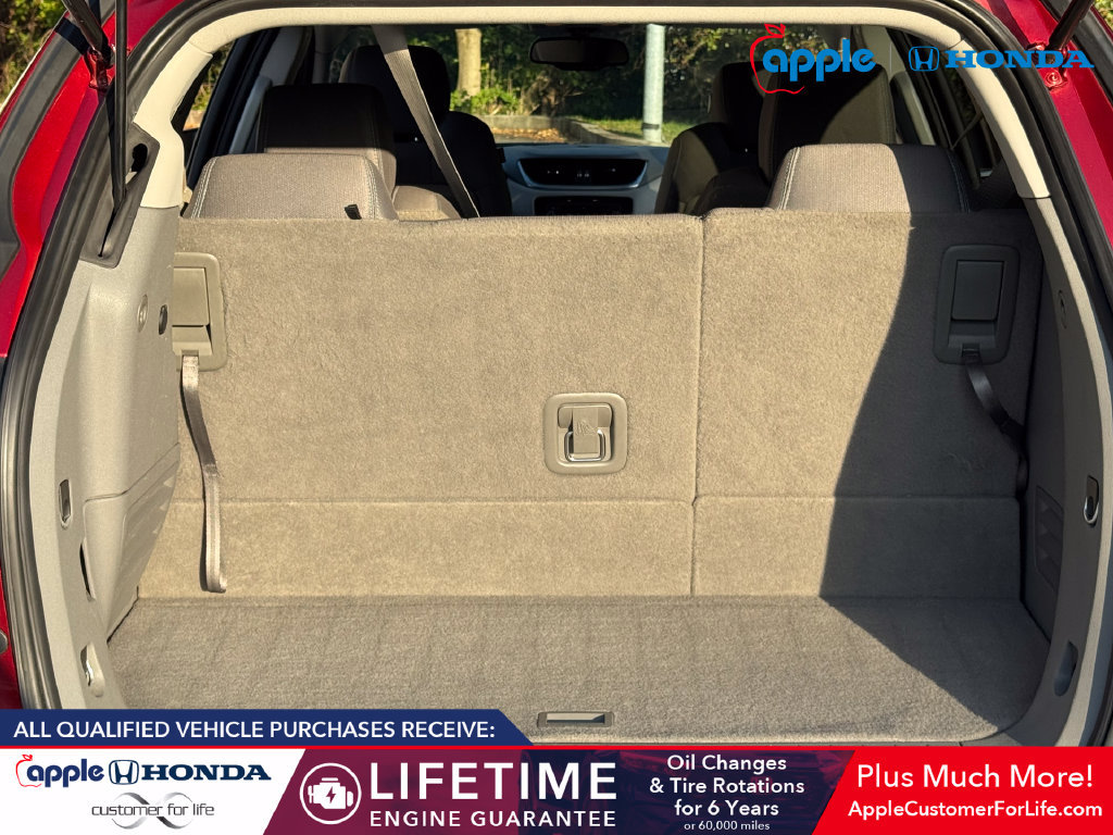 Used 2016 Chevrolet Traverse LT FWD image 20