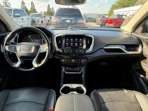 Used 2019 GMC Terrain Denali w/ Advanced Safety Package AWD/4WD image 3