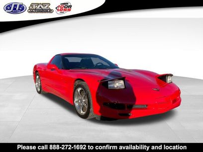 Used 1999 Chevrolet Corvette Coupe w/ Roof Pkg
