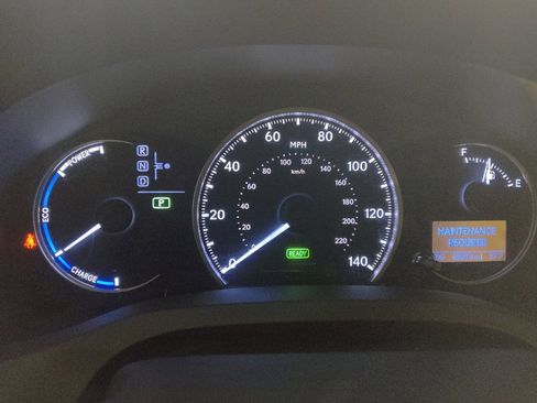 Used 2016 Lexus CT 200h image 23