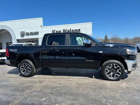 New 2026 RAM 1500 Laramie AWD/4WD image 13