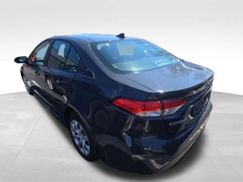Used 2024 Toyota Corolla LE image 3