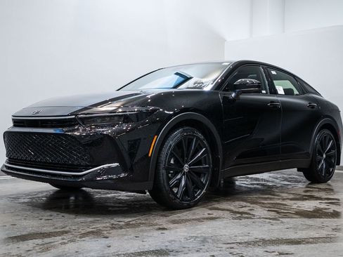 New 2026 Toyota Crown Nightshade image 3