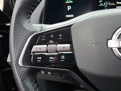 Used 2023 Nissan Ariya FWD image 22