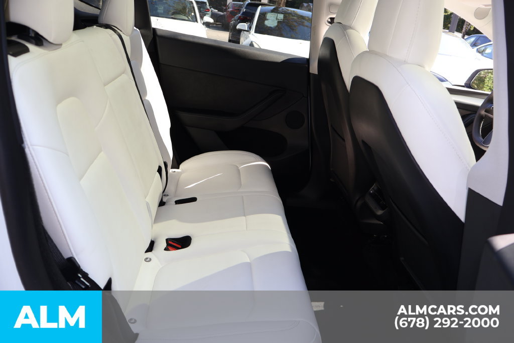 Used 2023 Tesla Model Y Performance AWD/4WD image 22