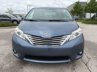 Used 2015 Toyota Sienna XLE w/ XLE Navigation Package FWD video 2