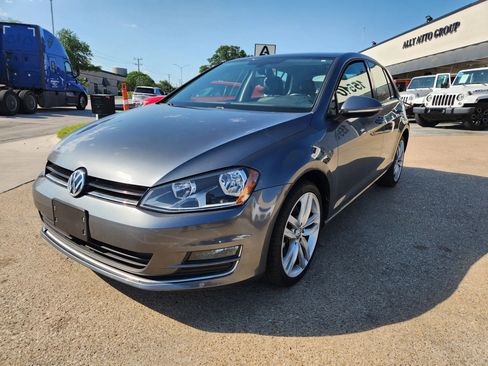 Used 2017 Volkswagen Golf SEL FWD image 1