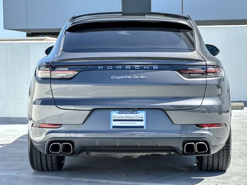 Used 2022 Porsche Cayenne Turbo w/ Assistance Package AWD/4WD image 7