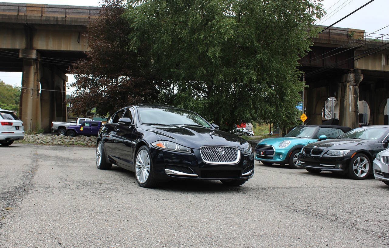 Used 2012 Jaguar XF RWD image 10