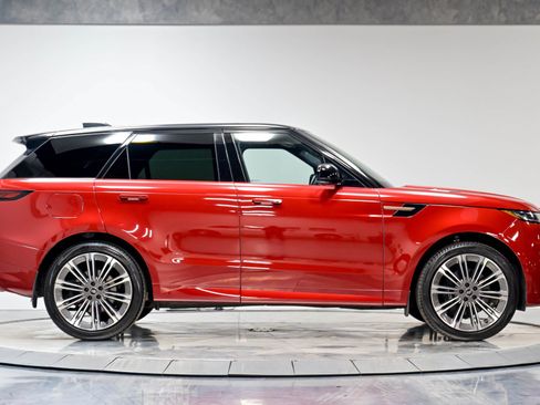 Used 2024 Land Rover Range Rover Sport Dynamic SE AWD/4WD image 38