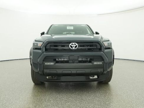 New 2026 Toyota 4Runner SR5 image 31