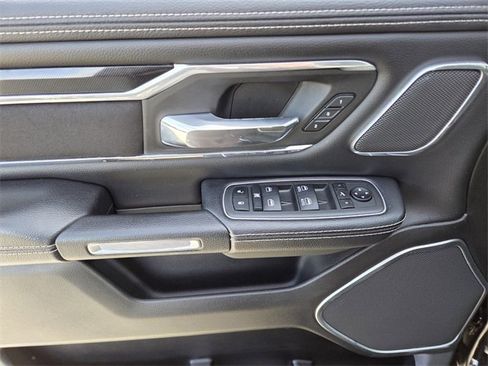 Used 2022 RAM 1500 Laramie image 17