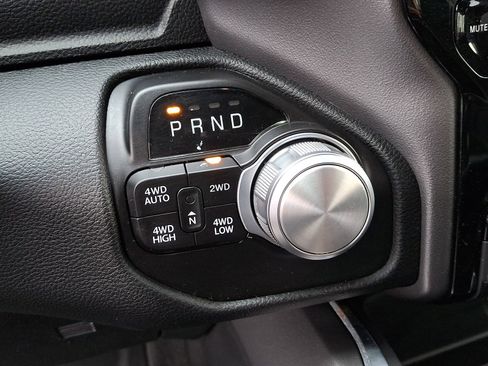 Used 2022 RAM 1500 Laramie w/ Sport Appearance Package image 16