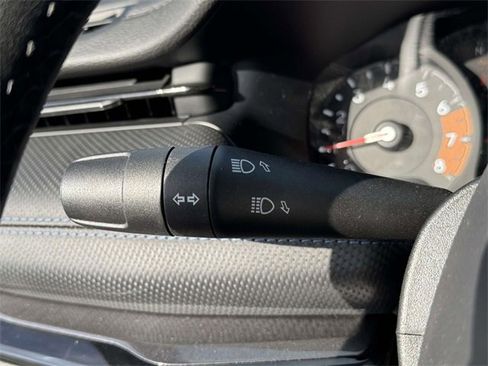 New 2026 Jeep Compass Latitude image 9