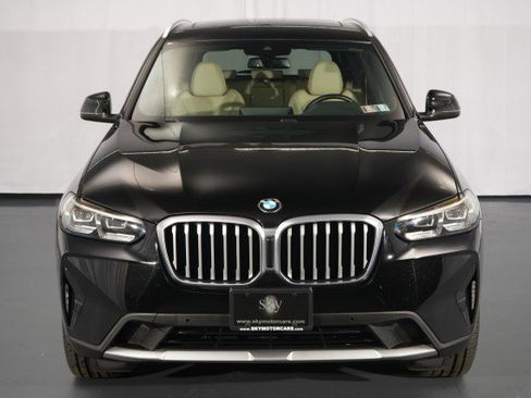 Used 2022 BMW X3 xDrive30i w/ Convenience Package AWD/4WD image 4