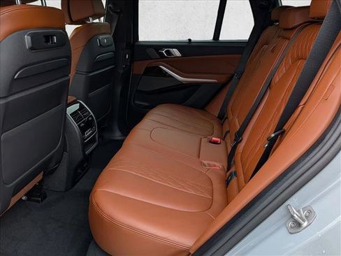 New 2026 BMW X5 xDrive50e image 17