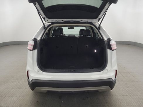 Used 2023 Ford Edge SEL image 29
