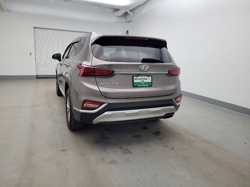 Used 2019 Hyundai Santa Fe SEL image 6