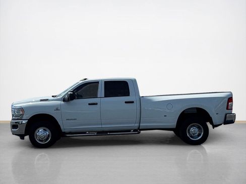 Used 2024 RAM 3500 Big Horn AWD/4WD image 4