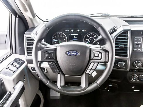 Used 2017 Ford F150 XLT w/ Equipment Group 301A Mid RWD image 21