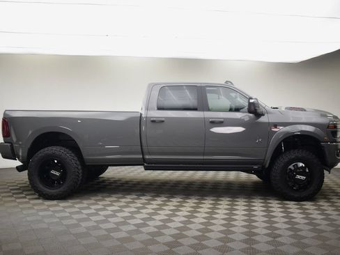 New 2026 RAM 3500 Laramie w/ Night Edition AWD/4WD image 4