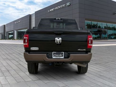 Used 2024 RAM 2500 Limited w/ Towing Technology Group AWD/4WD image 4