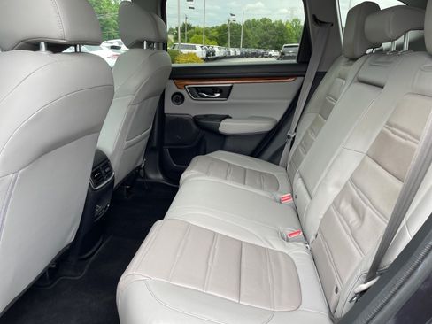 Used 2019 Honda CR-V Touring image 9