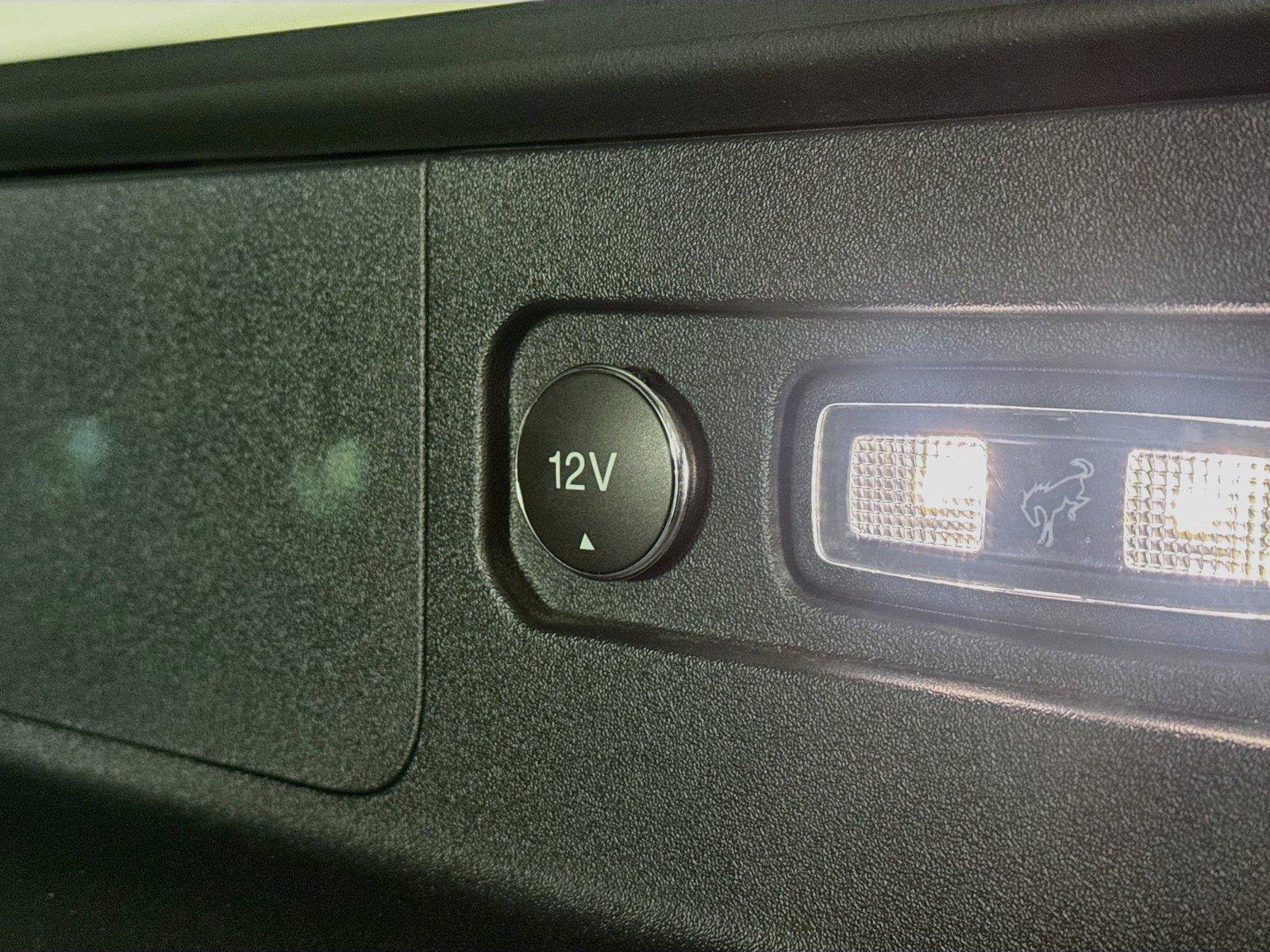Used 2025 Ford Bronco Badlands AWD/4WD image 35