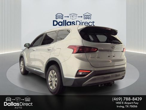 Used 2019 Hyundai Santa Fe SE image 8