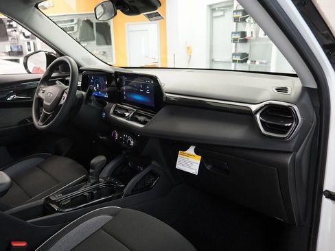 New 2026 Chevrolet TrailBlazer LT w/ Midnight Edition image 33