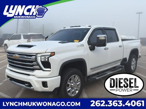 Used 2024 Chevrolet Silverado 3500 High Country w/ High Country Premium Package AWD/4WD image 1