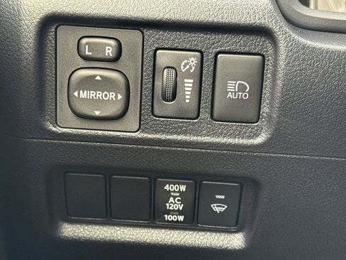 Used 2024 Toyota 4Runner TRD Off-Road Premium w/ TRD Black Wheel Package (TMS) AWD/4WD image 34