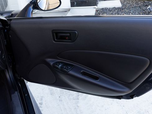 Used 2001 Chrysler Prowler image 28