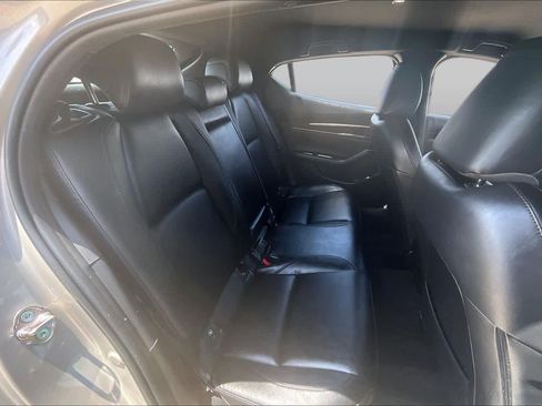 Used 2024 MAZDA MAZDA3 s FWD image 18
