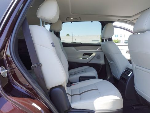 Certified 2024 MAZDA CX-90 Plug-In Hybrid w/ Premium Plus AWD/4WD image 16