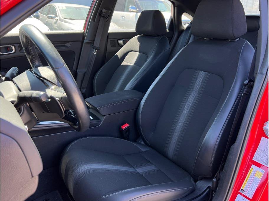 Used 2023 Honda Civic Sport image 8
