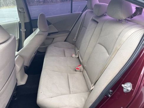 Used 2017 Honda Accord LX image 19