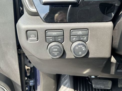 Certified 2023 Chevrolet Silverado 1500 LT image 17