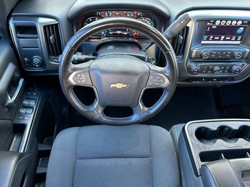 Used 2018 Chevrolet Silverado 1500 LT w/ LT Eassist Package image 16