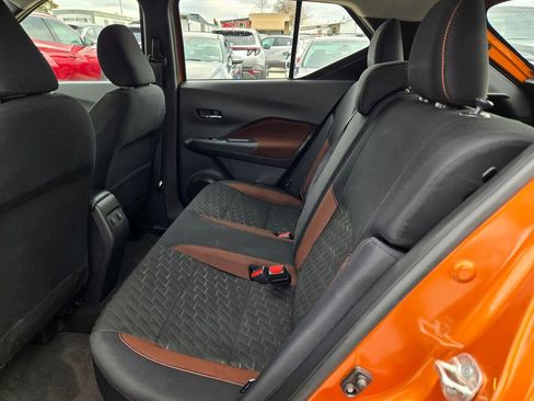 Used 2023 Nissan Kicks SR w/ Interior Electronics Package image 24