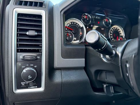 Used 2016 RAM 2500 Big Horn w/ Black Appearance Group image 35