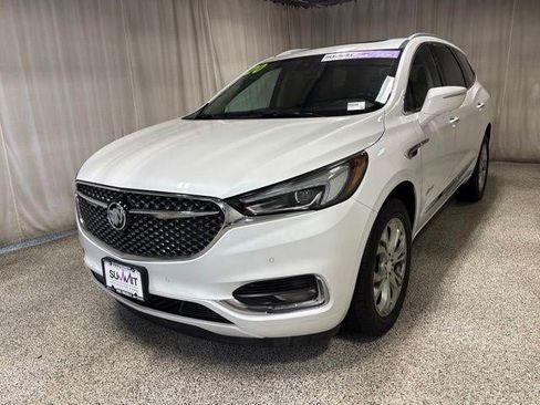 Used 2020 Buick Enclave Avenir w/ Avenir Technology Package AWD/4WD image 7