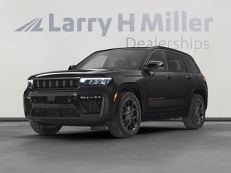 New 2026 Jeep Grand Cherokee Altitude video 1