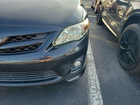 Used 2011 Toyota Corolla S FWD image 6