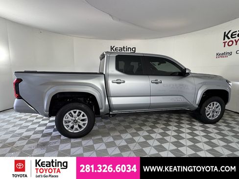 New 2026 Toyota Tacoma SR5 AWD/4WD image 4