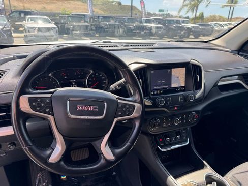 Used 2020 GMC Terrain Denali w/ Denali Premium Package AWD/4WD image 12