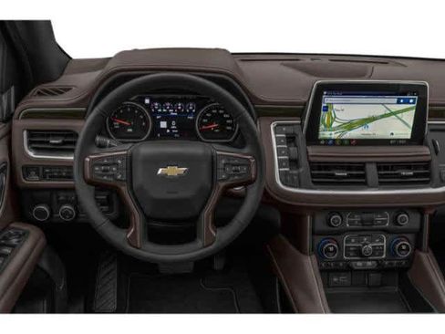 Used 2021 Chevrolet Tahoe High Country w/ Premium Package RWD image 10