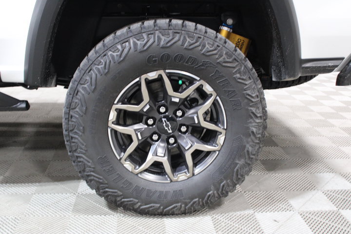 New 2026 Chevrolet Colorado ZR2 AWD/4WD image 37