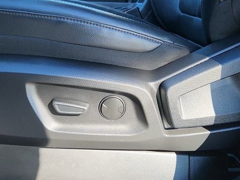 Used 2023 Ford Ranger Lariat w/ Trailer Tow Package image 9