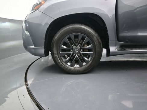 Used 2023 Lexus GX 460 Premium image 13